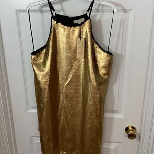 Gilli Size Medium NWT gold/black sequined cocktail dress